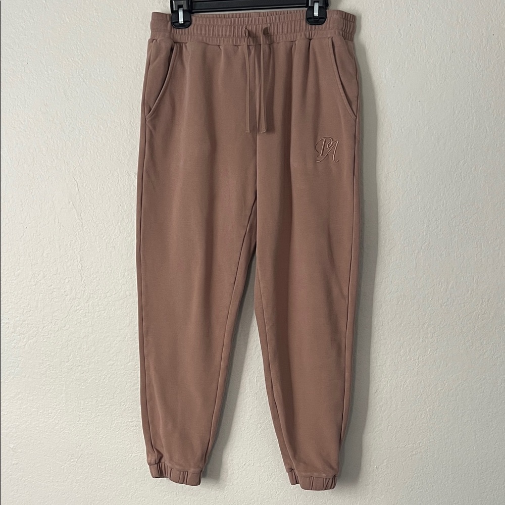 Like New! P'tula Fleece Sweatpants Joggers in Tan in Size M